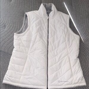 Free Country Women's White Quilted Vest